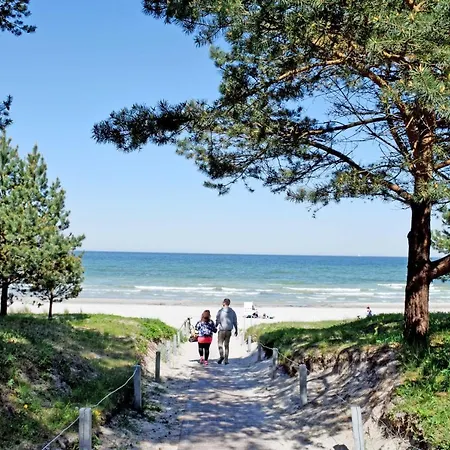 Binzer Ferienwohnung mit Balkon in Strandnähe Apartment Binz