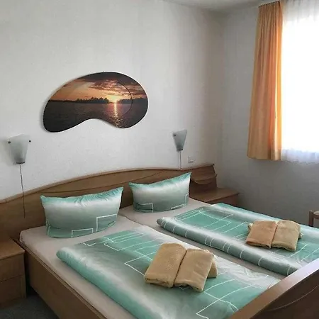 Binzer Ferienwohnung mit Balkon in Strandnähe *