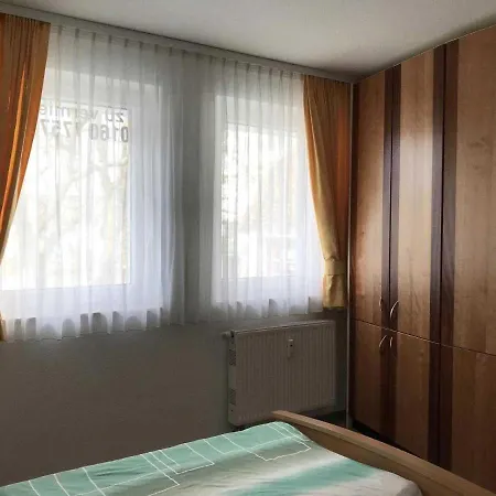 Binzer Ferienwohnung mit Balkon in Strandnähe * Binz